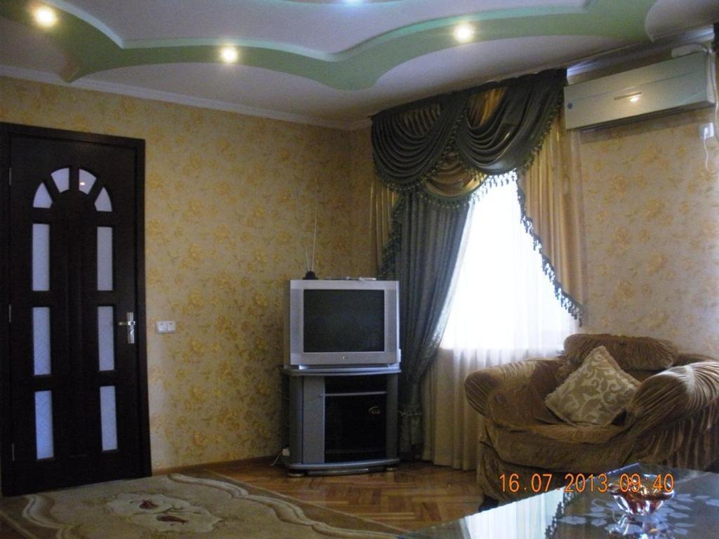 Edemi Hotel Kutaisi Phòng bức ảnh