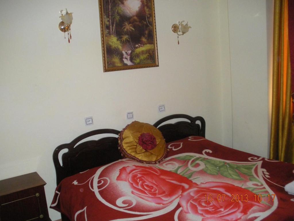 Edemi Hotel Kutaisi Phòng bức ảnh
