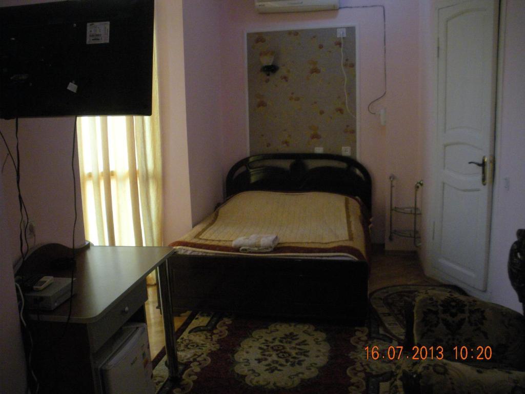 Edemi Hotel Kutaisi Phòng bức ảnh